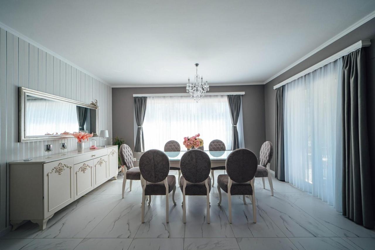 Lokvicic Luxury Villa Tori In Imotski, Pool מראה חיצוני תמונה