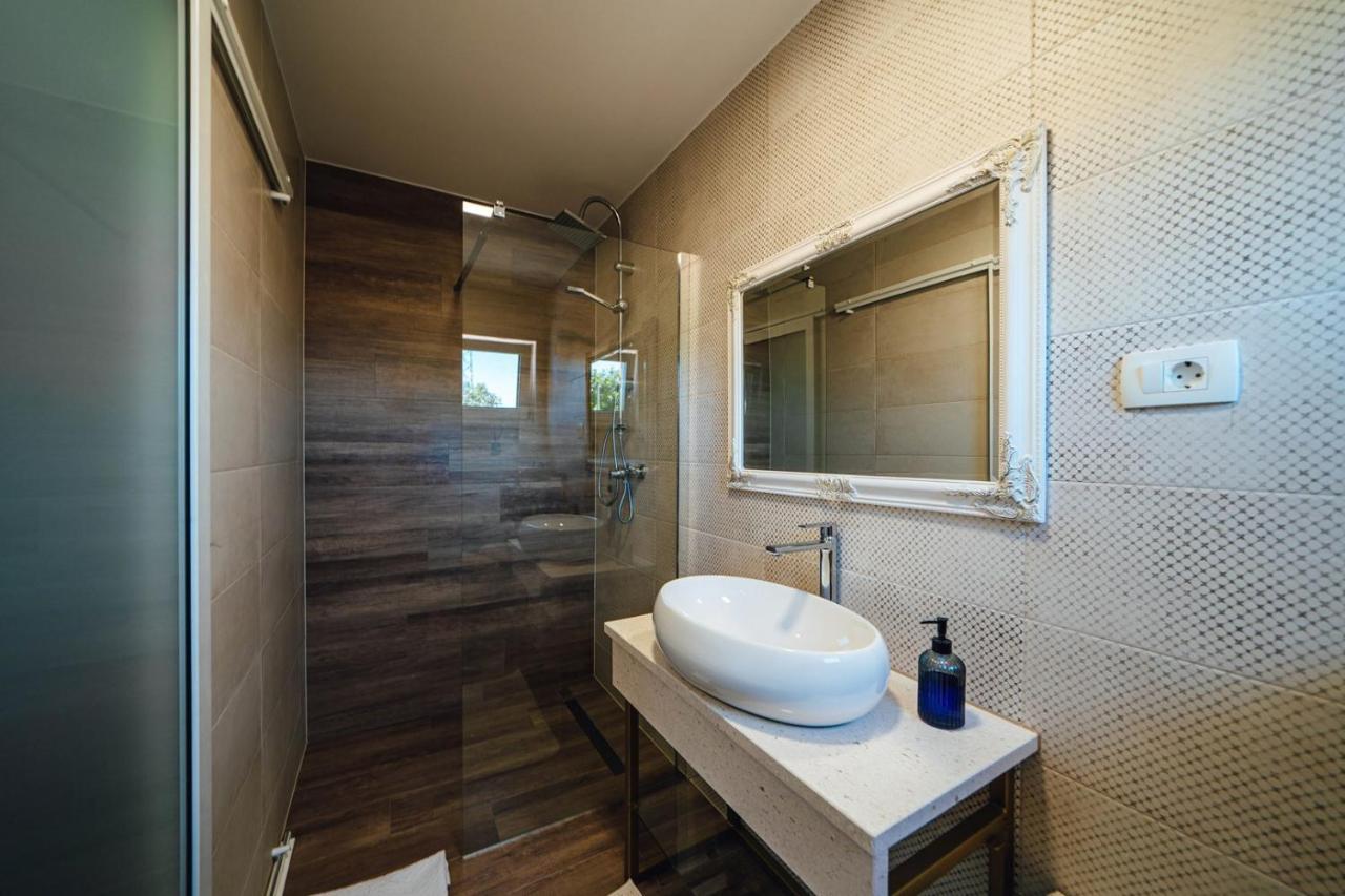 Lokvicic Luxury Villa Tori In Imotski, Pool מראה חיצוני תמונה